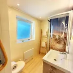 Zentral In Altstadt - Bis 5 Gaeste - Free Parking Daire *
